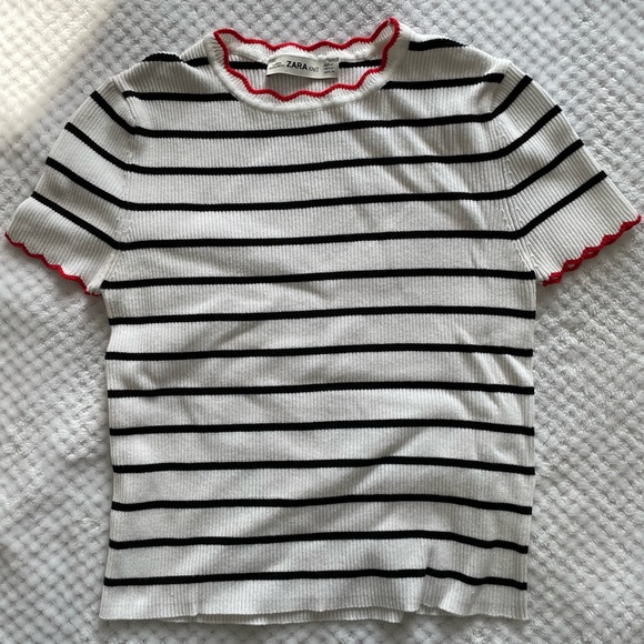 Chandail court Zara - Picture 1 of 2